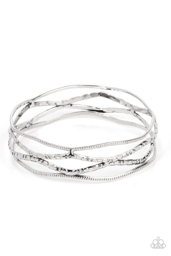 A Narrow ESCAPADE - Silver Bracelet