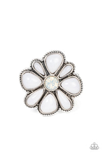 Meadow Mystique  - White Ring